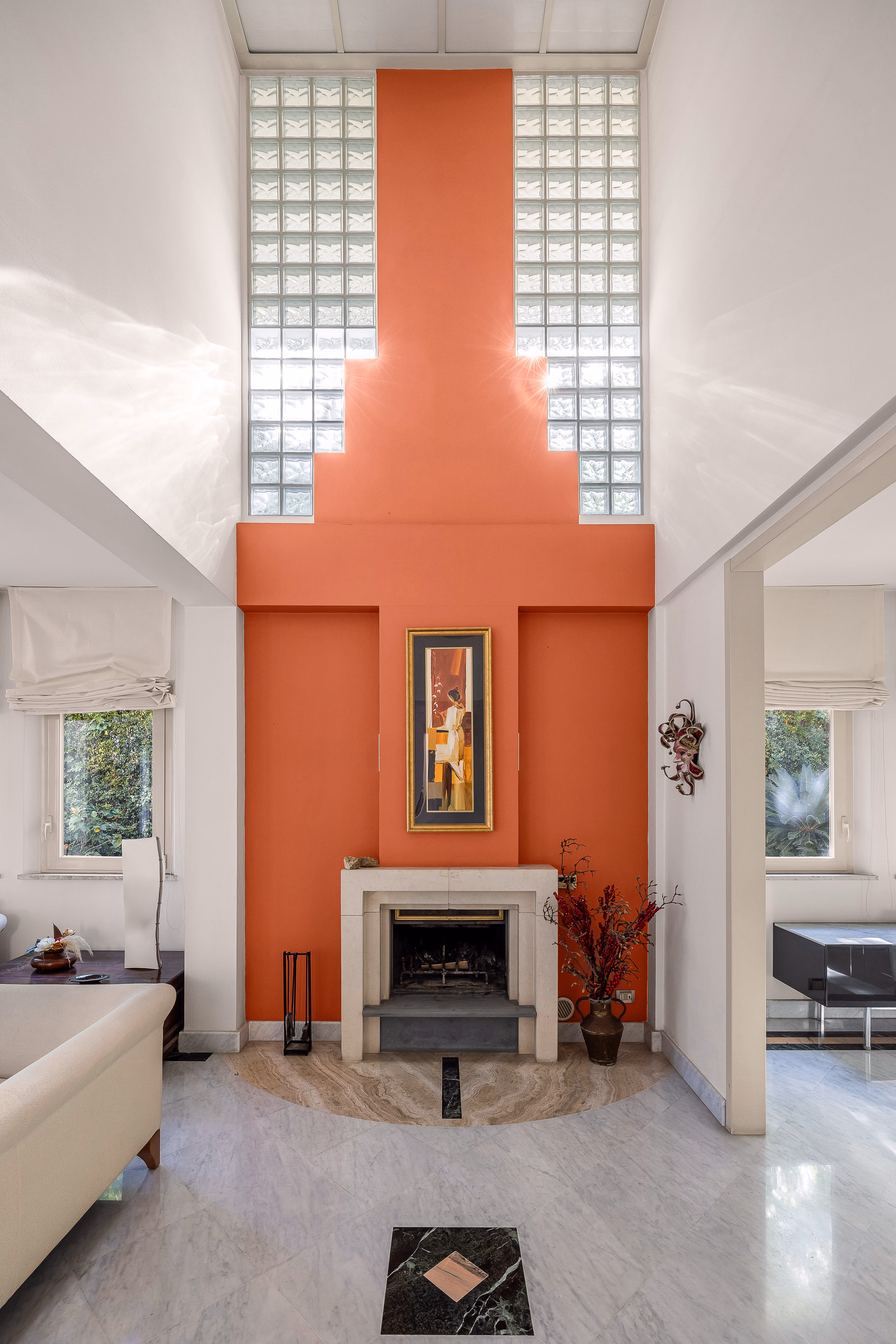 Villa Rosaria, architect-designed residence in Giarre, Sicily